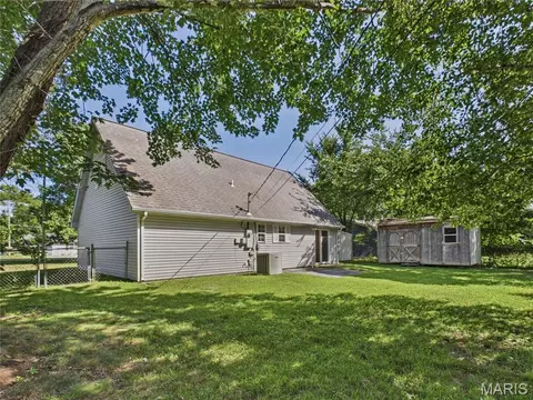 Exterior - 15420 Talbot Ln, Saint Robert, MO 65584 photo 9 of 9