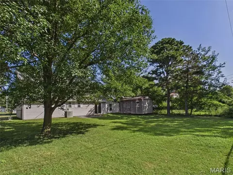 Exterior - 15420 Talbot Ln, Saint Robert, MO 65584 photo 8 of 9