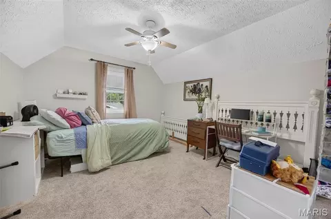 Bedroom - 15420 Talbot Ln, Saint Robert, MO 65584 photo 6 of 7