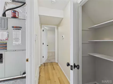 Entry Way - 15420 Talbot Ln, Saint Robert, MO 65584 photo 3 of 7