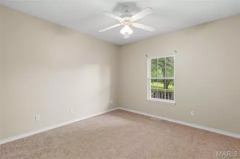 Bedroom - 15774 Cox Rd, Wright City, MO 63390 photo 5 of 11