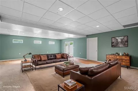 Living - 15774 Cox Rd, Wright City, MO 63390 photo 9 of 9