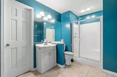 Bath - 15774 Cox Rd, Wright City, MO 63390 photo 7 of 7