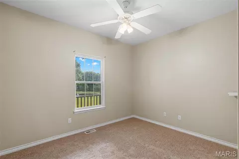 Bedroom - 15774 Cox Rd, Wright City, MO 63390 photo 8 of 11