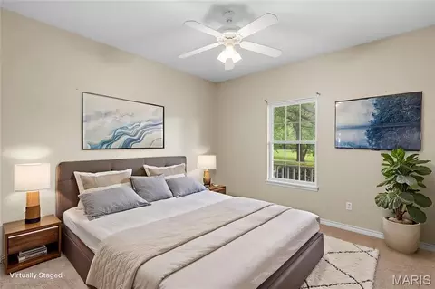 Bedroom - 15774 Cox Rd, Wright City, MO 63390 photo 4 of 11