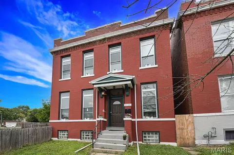 3223 Utah St, Saint Louis, MO 63118