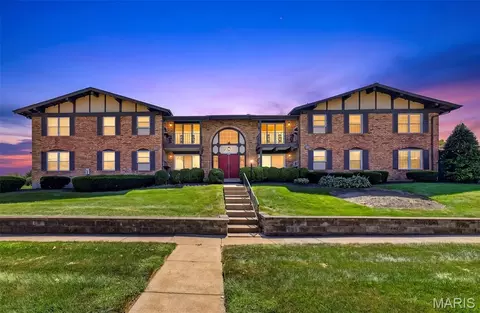 11999 Villa Dorado Dr #E, Saint Louis, MO 63146