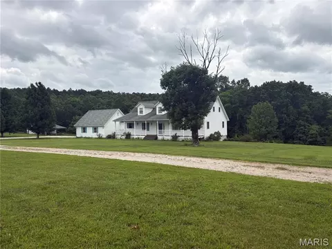 Exterior - 23458 E Highway 32, Boss, MO 65440 photo 2 of 6