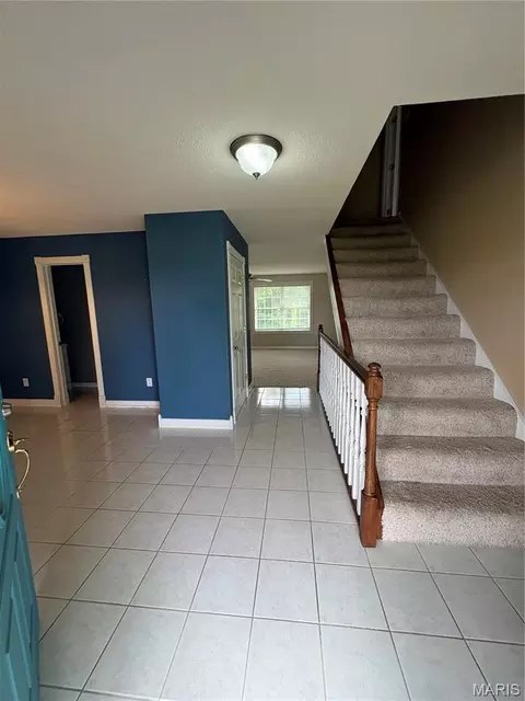 Entry Way - 23458 E Highway 32, Boss, MO 65440 photo 2 of 8