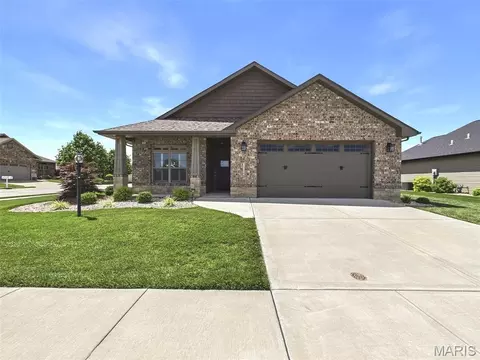 7509 Clarence Ct, Glen Carbon, IL 62034