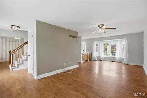 Living - 2732 Bromley Dr, O'fallon, MO 63368 photo 2 of 5