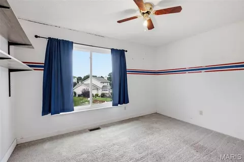 Bedroom - 2732 Bromley Dr, O'fallon, MO 63368 photo 7 of 8