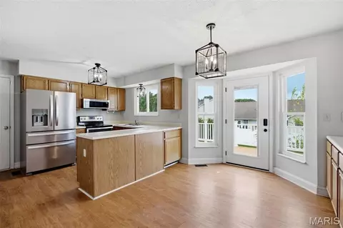 Kitchen - 2732 Bromley Dr, O'fallon, MO 63368 photo 1 of 4