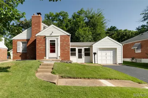 223 Robert Ave, Saint Louis, MO 63135