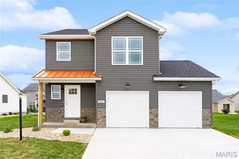 7066 Savannah Dr, Glen Carbon, IL 62034
