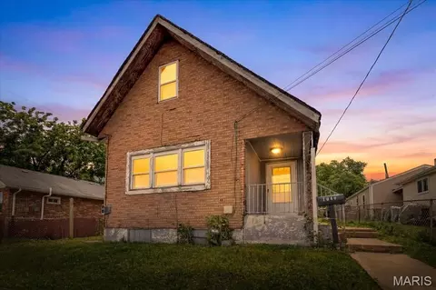 1040 Wachtel Ave, Saint Louis, MO 63125