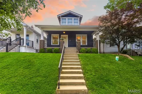 3472 Macklind Ave, Saint Louis, MO 63139