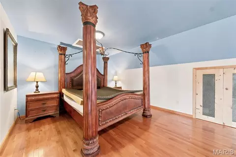 Bedroom - 24613 Shady Oak Pl, Perry, MO 63462 photo 7 of 10