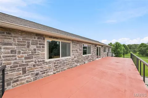 Exterior - 24613 Shady Oak Pl, Perry, MO 63462 photo 5 of 24
