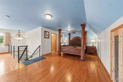 Bedroom - 24613 Shady Oak Pl, Perry, MO 63462 photo 9 of 10