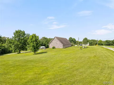 Exterior - 24613 Shady Oak Pl, Perry, MO 63462 photo 18 of 24