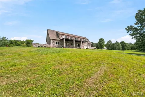 Exterior - 24613 Shady Oak Pl, Perry, MO 63462 photo 12 of 24