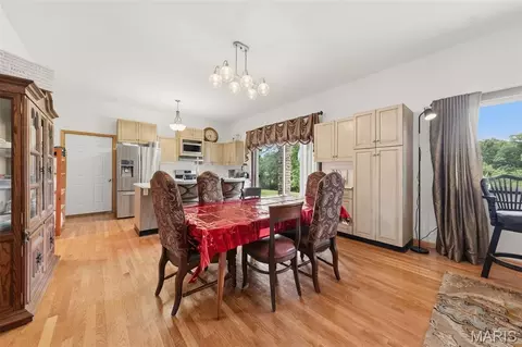 Dining - 24613 Shady Oak Pl, Perry, MO 63462 photo 2 of 3