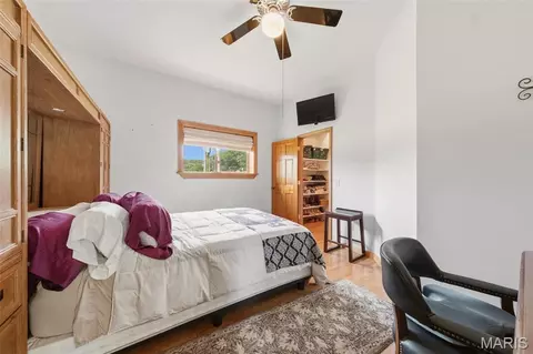 Bedroom - 24613 Shady Oak Pl, Perry, MO 63462 photo 2 of 10