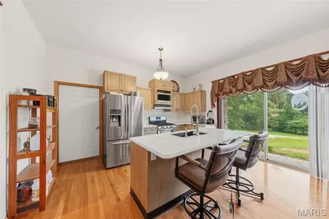 Kitchen - 24613 Shady Oak Pl, Perry, MO 63462 photo 1 of 4