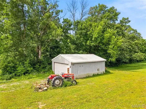 Other - 24613 Shady Oak Pl, Perry, MO 63462 photo 15 of 17