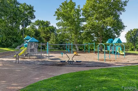 Other - 200 Hillcrest Blvd, Ballwin, MO 63021 photo 7 of 10