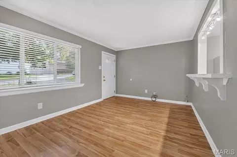 Living - 200 Hillcrest Blvd, Ballwin, MO 63021 photo 2 of 2