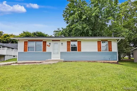 901 Morgan St, New Haven, MO 63068