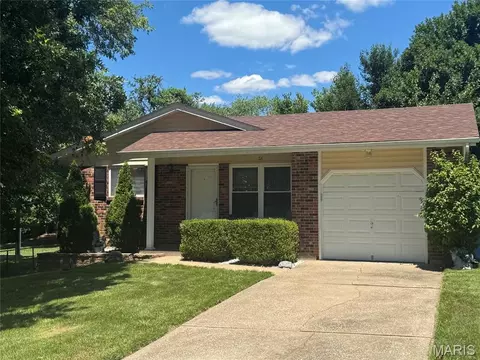 38 Matchlock Dr, Saint Peters, MO 63376