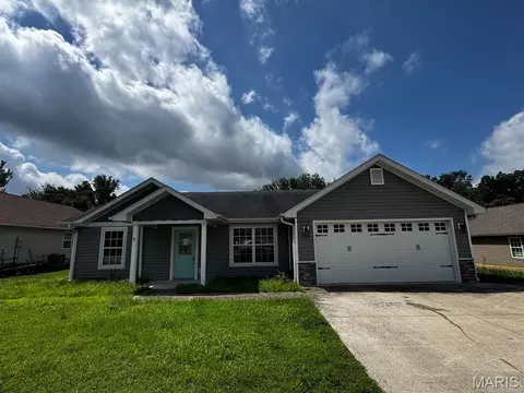 104 Avery Ln, Poplar Bluff, MO 63901