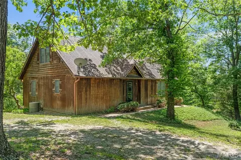 17719 Walnut Crst, Marthasville, MO 63357