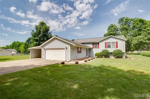 6302 Wenzel Rd, Alton, IL 62002