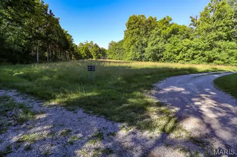 14832 Sleepy Hollow Dr, Marthasville, MO 63357