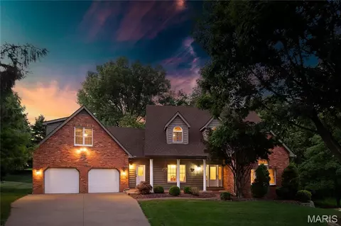 5 Ginger Woods Ct, Glen Carbon, IL 62034
