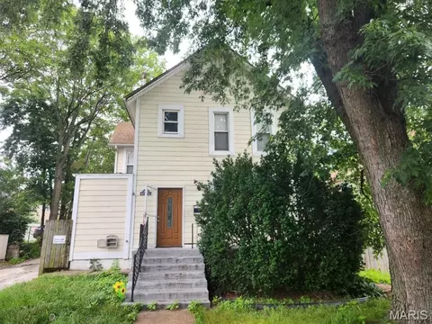 2214 Mccausland Ave, Saint Louis, MO 63143