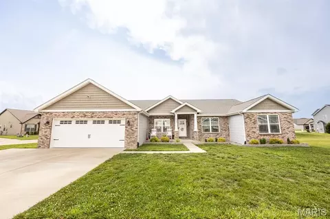 603 Mortar St, Mascoutah, IL 62258