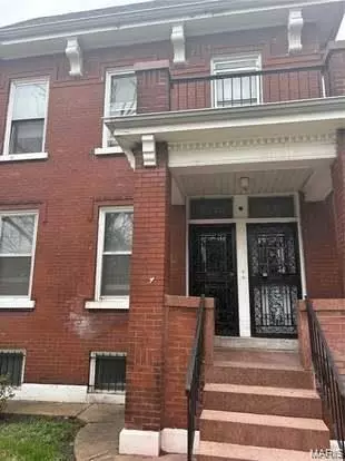 4830 Ashland Ave, Saint Louis, MO 63115