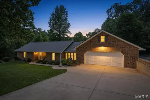 21959 Kingsman Dr, Sainte Genevieve, MO 63670