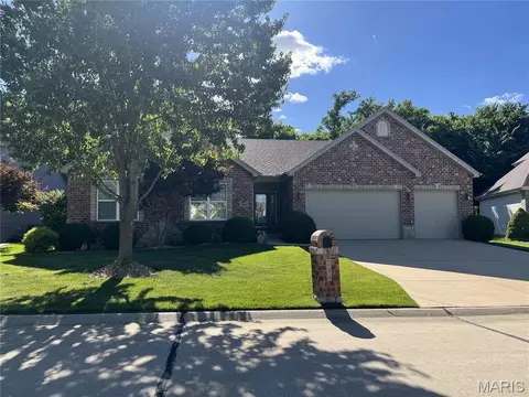 244 Silent Meadow Dr, Lake Saint Louis, MO 63367