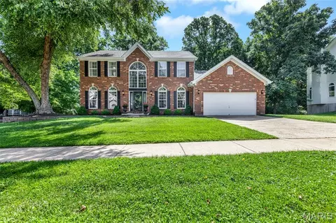 Exterior - 724 Oaksdale Summit Ct, Wildwood, MO 63011 photo 3 of 6