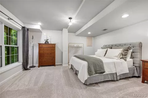 Bedroom - 724 Oaksdale Summit Ct, Wildwood, MO 63011 photo 10 of 11