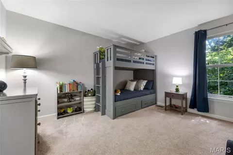 Bedroom - 724 Oaksdale Summit Ct, Wildwood, MO 63011 photo 7 of 11