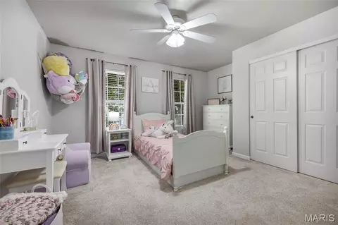 Bedroom - 724 Oaksdale Summit Ct, Wildwood, MO 63011 photo 5 of 11