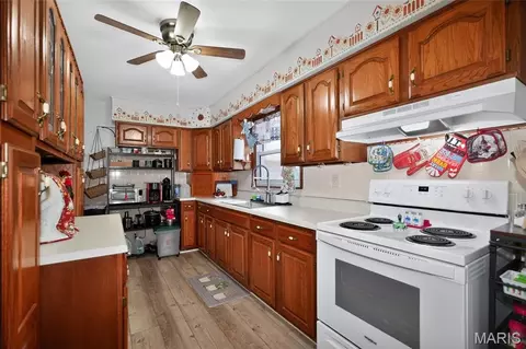 Kitchen - 702 N 4th St, Benld, IL 62009 photo 1 of 2