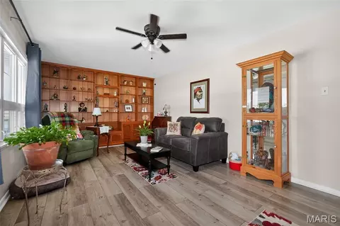 Living - 702 N 4th St, Benld, IL 62009 photo 1 of 2